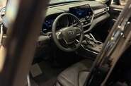 Toyota Highlander Toyota Highlander Premium