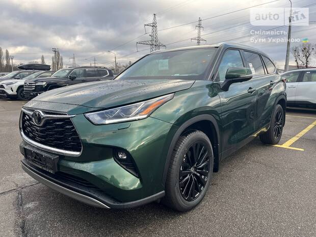 Toyota Highlander 2025
