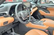 Toyota Highlander Premium