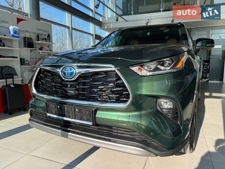 Toyota Highlander 2025