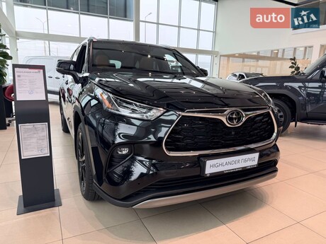 Toyota Highlander 2025