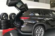 Toyota Highlander Premium