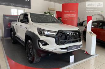 Toyota Hilux Double Cab 2.8 D-4D AT (204 к.с.) AWD	 2023