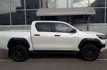 Toyota Hilux Legend