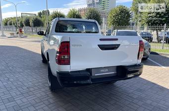 Toyota Hilux 2024 Business