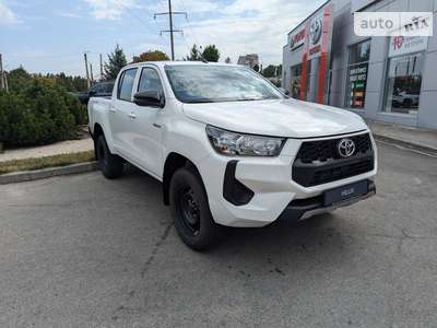 Toyota Hilux 2024 Business