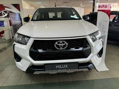 Toyota Hilux 2024 Business