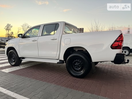 Toyota Hilux 2024