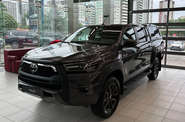 Toyota Hilux Legend