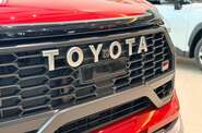 Toyota Hilux GR Sport