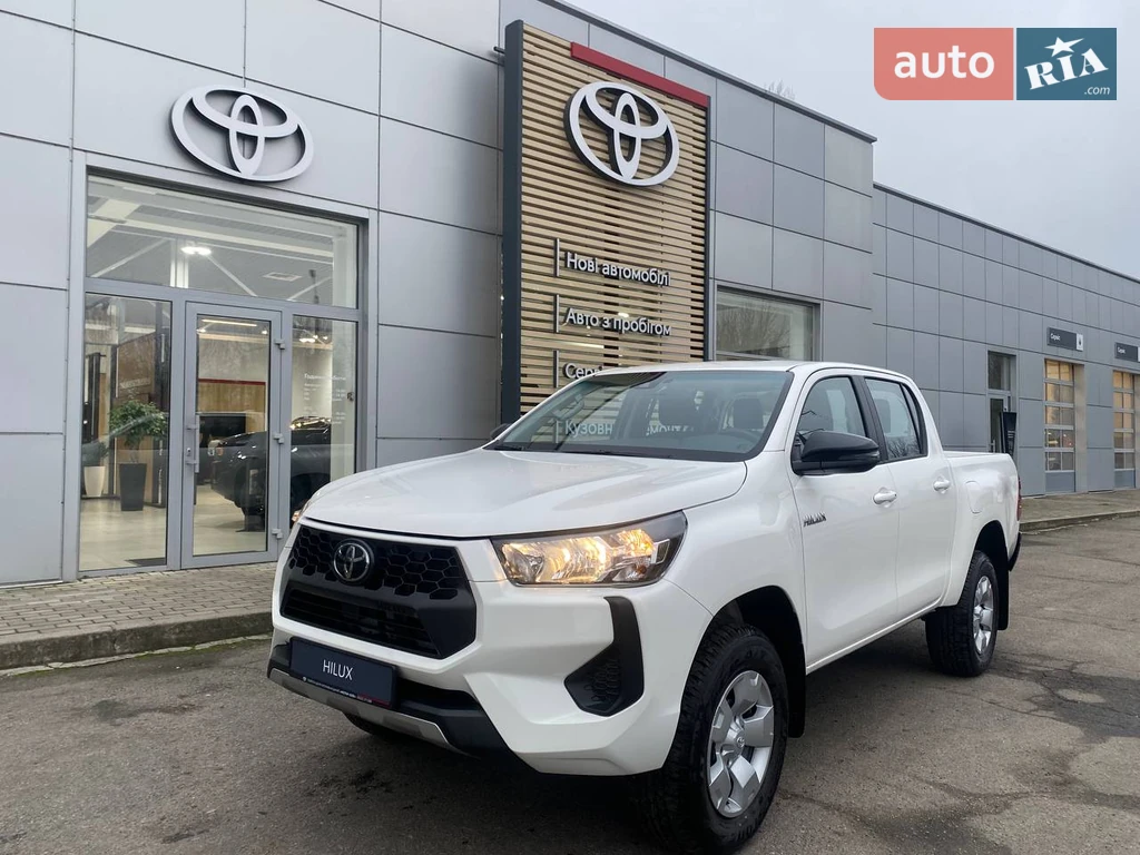 Toyota Hilux Business