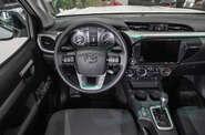 Toyota Hilux Business