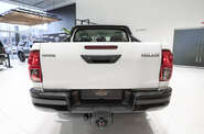 Toyota Hilux Business