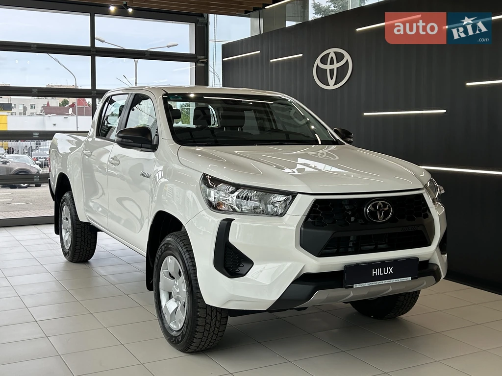 Toyota Hilux Business