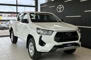 Toyota Hilux Business