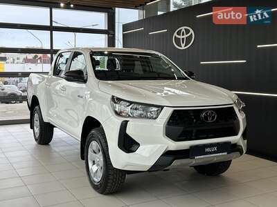 Toyota Hilux 2025 Business