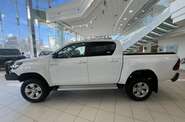 Toyota Hilux Business