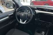 Toyota Hilux Business