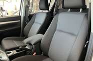Toyota Hilux Business