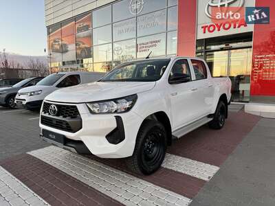 Toyota Hilux 2025 Base