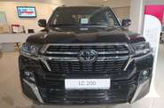 Toyota Land Cruiser 200 Executive Lounge