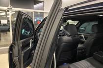 Toyota Land Cruiser 200 Executive Lounge