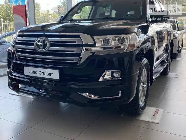 Toyota Land Cruiser 200 Elegance