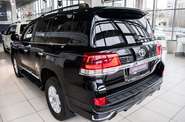 Toyota Land Cruiser 200 Elegance