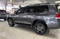 Toyota Land Cruiser 200 Elegance