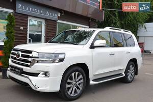 Toyota Land Cruiser 2019 року