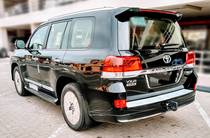 Toyota Land Cruiser 200 Base