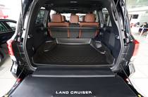 Toyota Land Cruiser 200 Executive Lounge