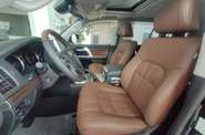 Toyota Land Cruiser 200 Executive Lounge