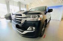 Toyota Land Cruiser 200 Executive Lounge