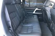 Toyota Land Cruiser 200 Executive Lounge