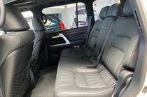 Toyota Land Cruiser 200 Executive Lounge