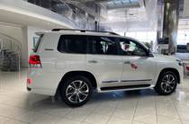 Toyota Land Cruiser 200 Executive Lounge