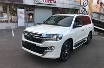 Toyota Land Cruiser 200 Executive Lounge