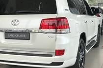 Toyota Land Cruiser 200 Executive Lounge