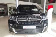 Toyota Land Cruiser 200 Executive Lounge