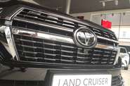 Toyota Land Cruiser 200 Executive Lounge