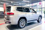 Toyota Land Cruiser 300 Premium