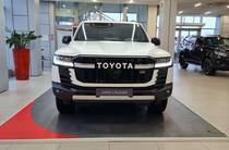 Toyota Land Cruiser 300 GR Sport