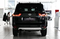 Toyota Land Cruiser 300 GR Sport