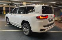 Toyota Land Cruiser 300 Premium