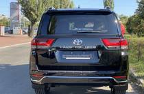 Toyota Land Cruiser 300 Premium