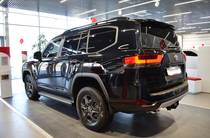 Toyota Land Cruiser 300 GR Sport