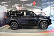 Toyota Land Cruiser 300 GR Sport