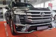 Toyota Land Cruiser 300 Premium