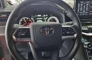 Toyota Land Cruiser 300 Premium